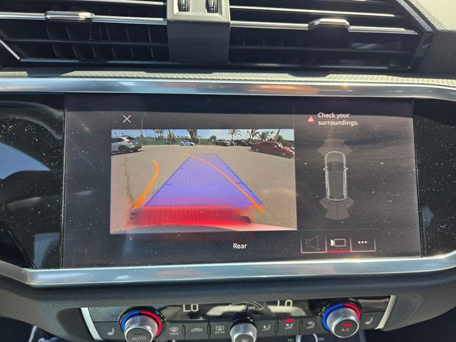 Used 2021 Audi Q3 2.0T Premium w/ Convenience Package AWD/4WD image 11