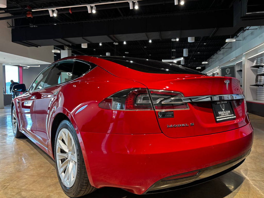 Used 2017 Tesla Model S 100D AWD/4WD image 17