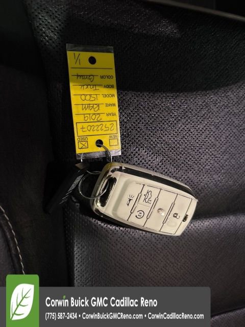 Used 2019 RAM 1500 Laramie image 41