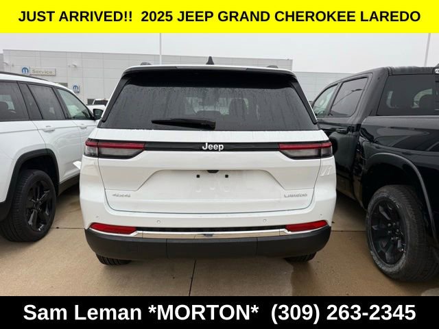 New 2025 Jeep Grand Cherokee Laredo w/ Luxury Tech Group I image 15