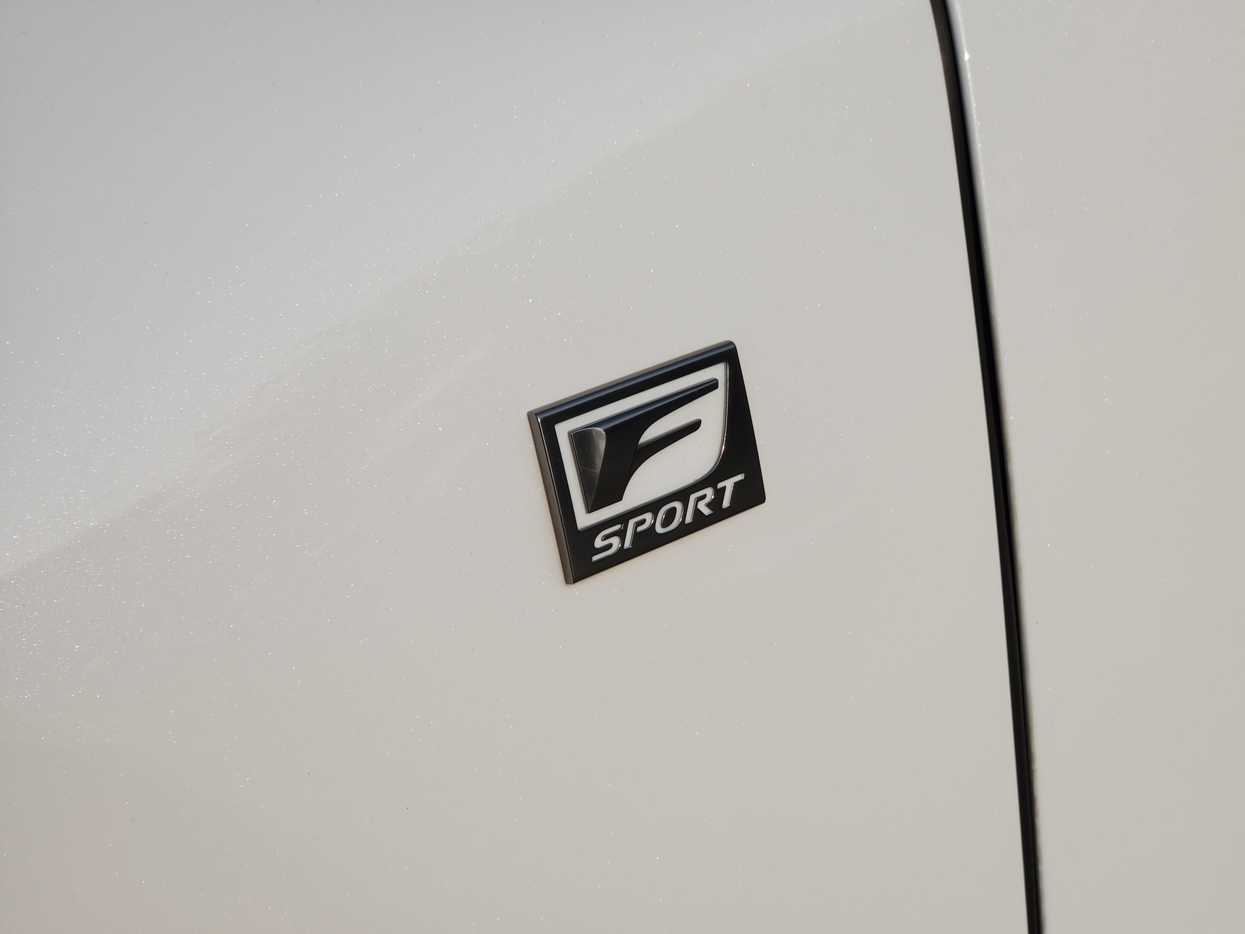 Used 2023 Lexus LX 600 F Sport w/ Accessory Package (Z1) AWD/4WD image 40