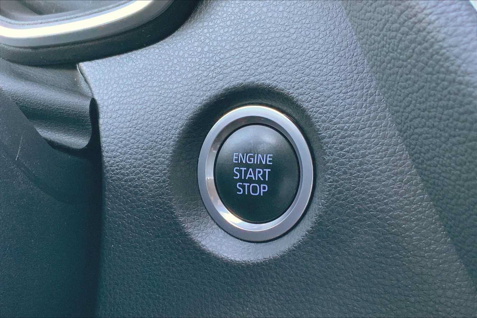 Used 2022 Toyota Corolla XSE w/ Carpet Mat Package (TMS) FWD image 34
