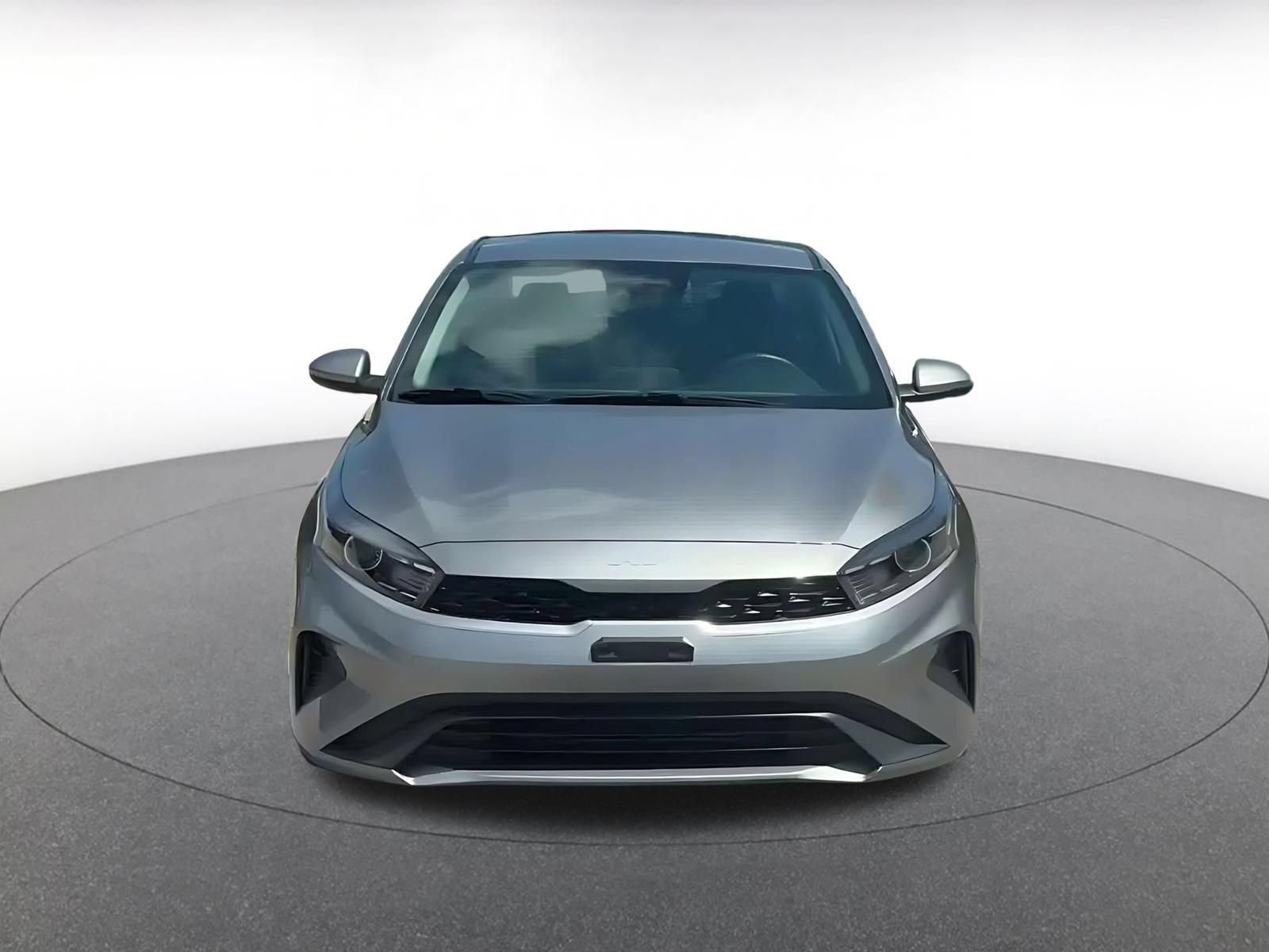 Used 2024 Kia Forte LXS FWD image 4