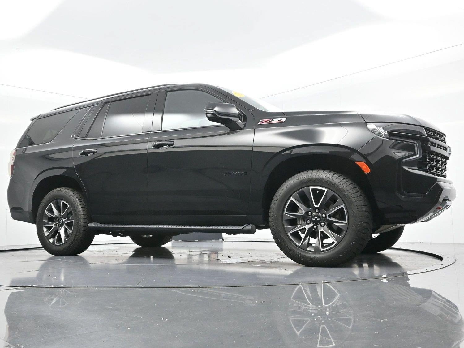 Used 2024 Chevrolet Tahoe Z71 w/ Luxury Package AWD/4WD image 52