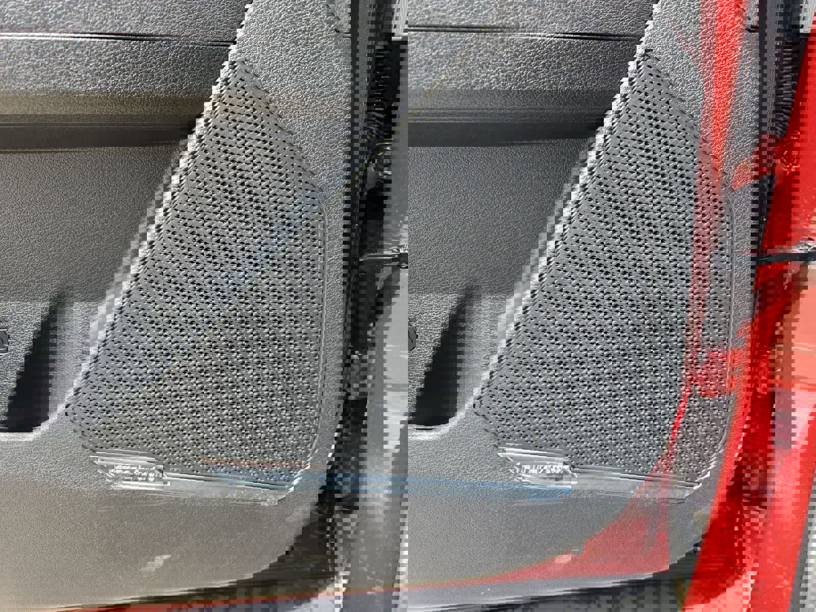 Used 2023 Kia Sportage SX image 30