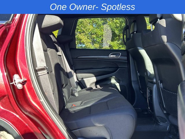 Used 2019 Jeep Grand Cherokee Laredo AWD/4WD image 16