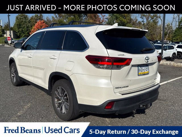 Used 2019 Toyota Highlander XLE AWD/4WD image 6