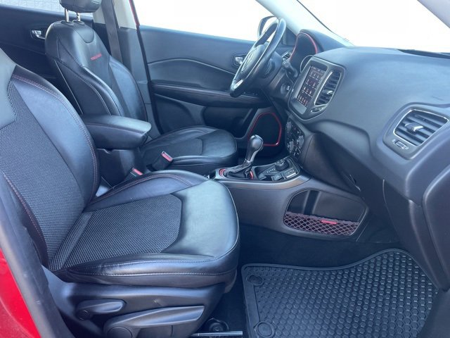 Used 2020 Jeep Compass Trailhawk w/ Cold Weather Group image 15