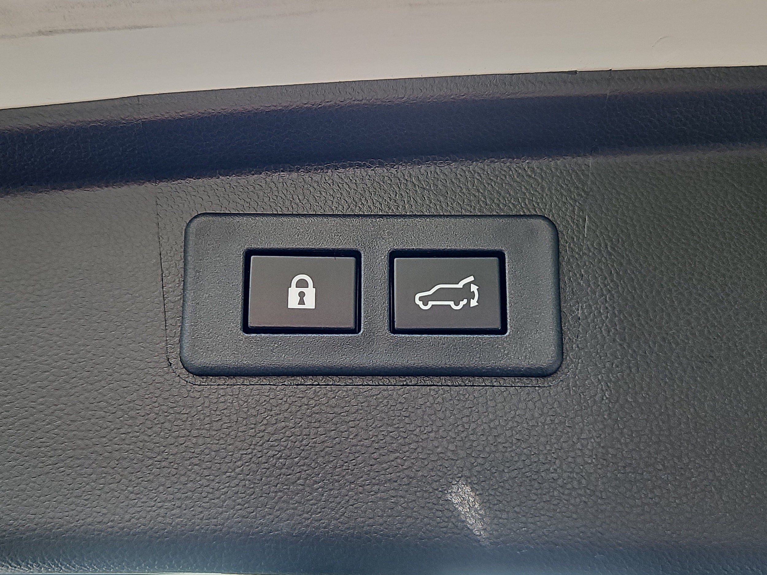 Certified 2024 Subaru Outback Premium AWD/4WD image 14