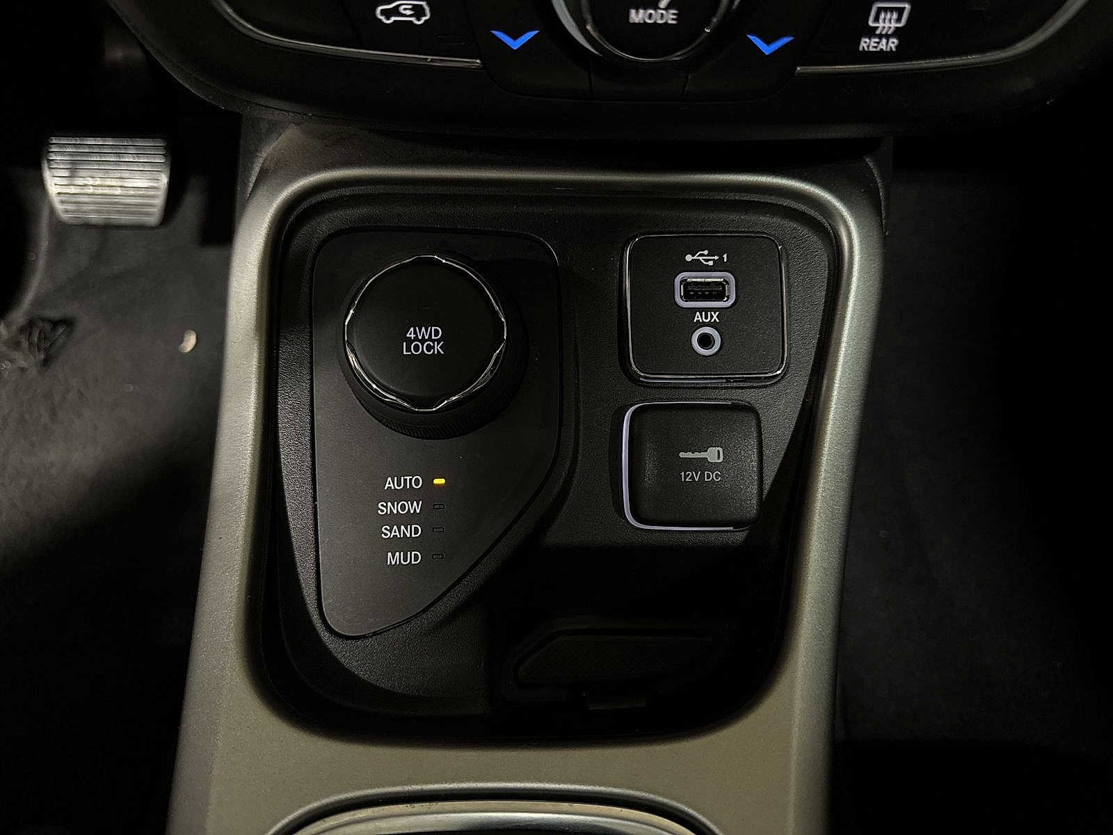 Used 2021 Jeep Compass Sport image 30