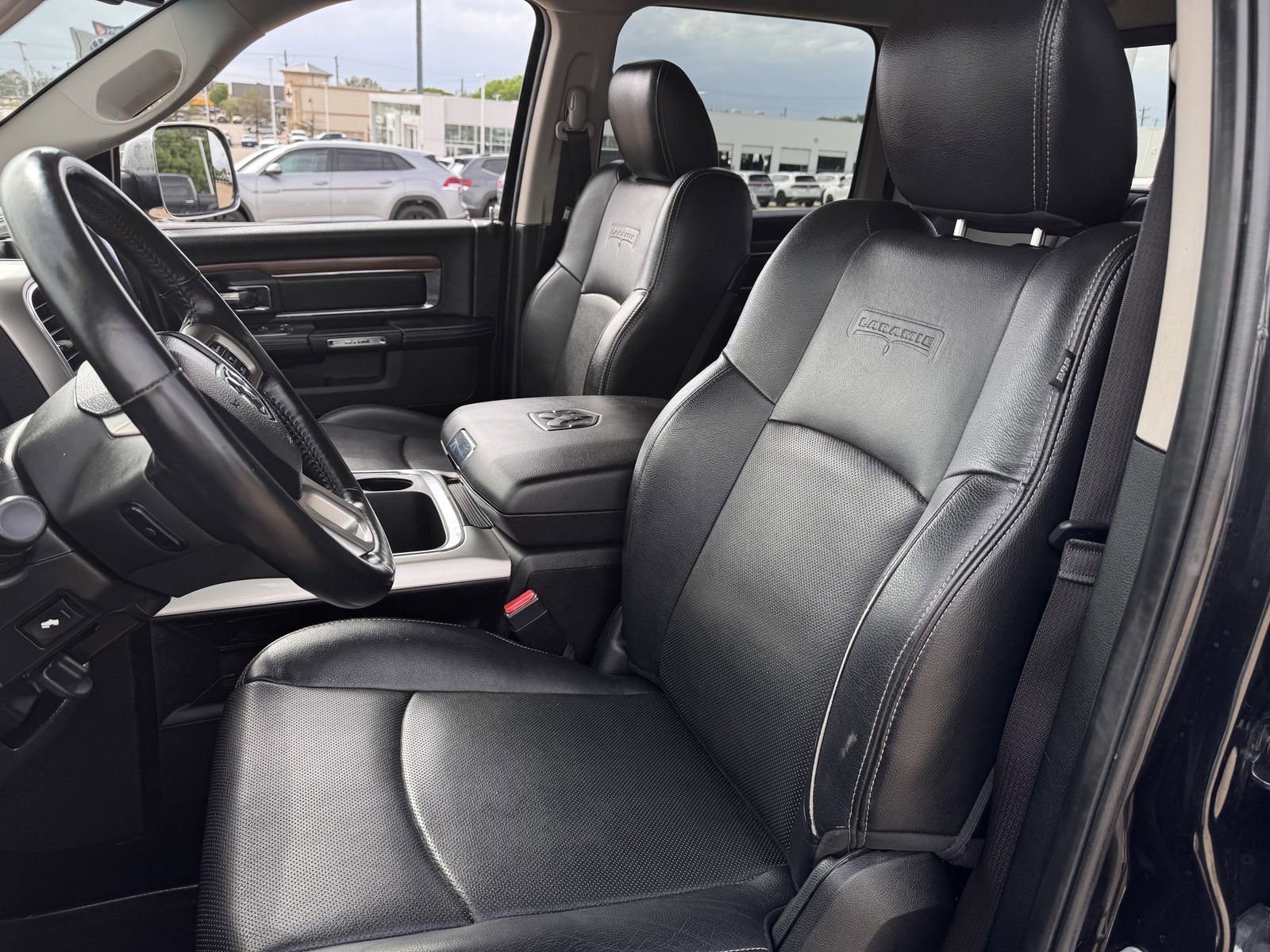 Used 2017 RAM 1500 Laramie w/ Convenience Group image 26