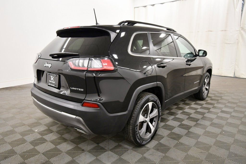 Used 2022 Jeep Cherokee Limited w/ Mopar Interior Package image 7