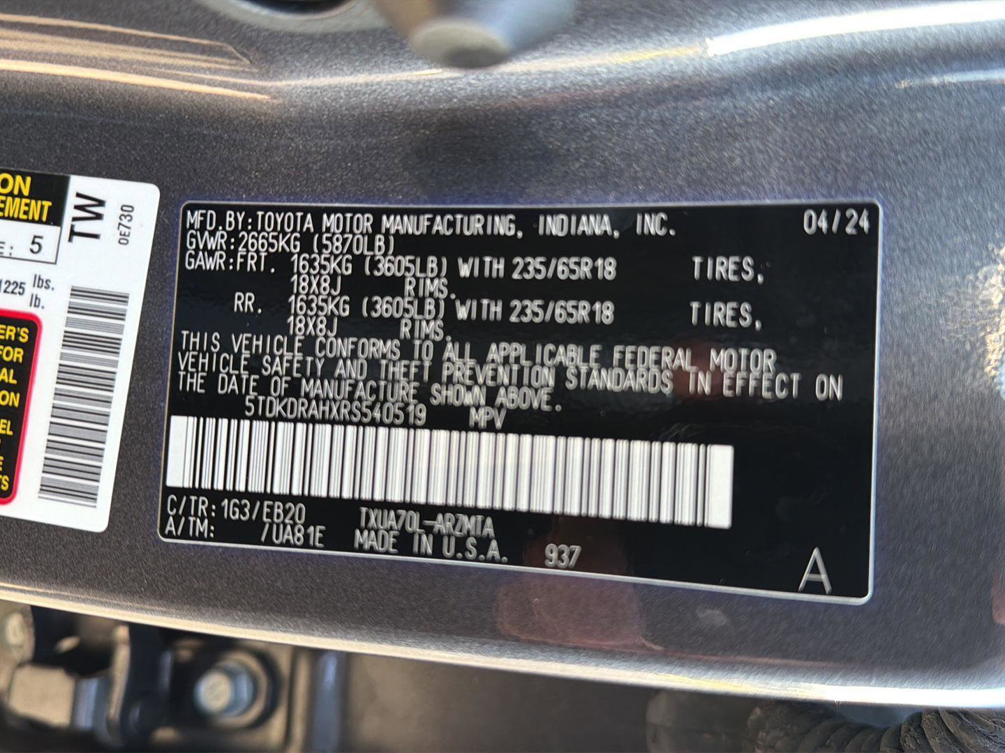 Certified 2024 Toyota Highlander XLE FWD image 44