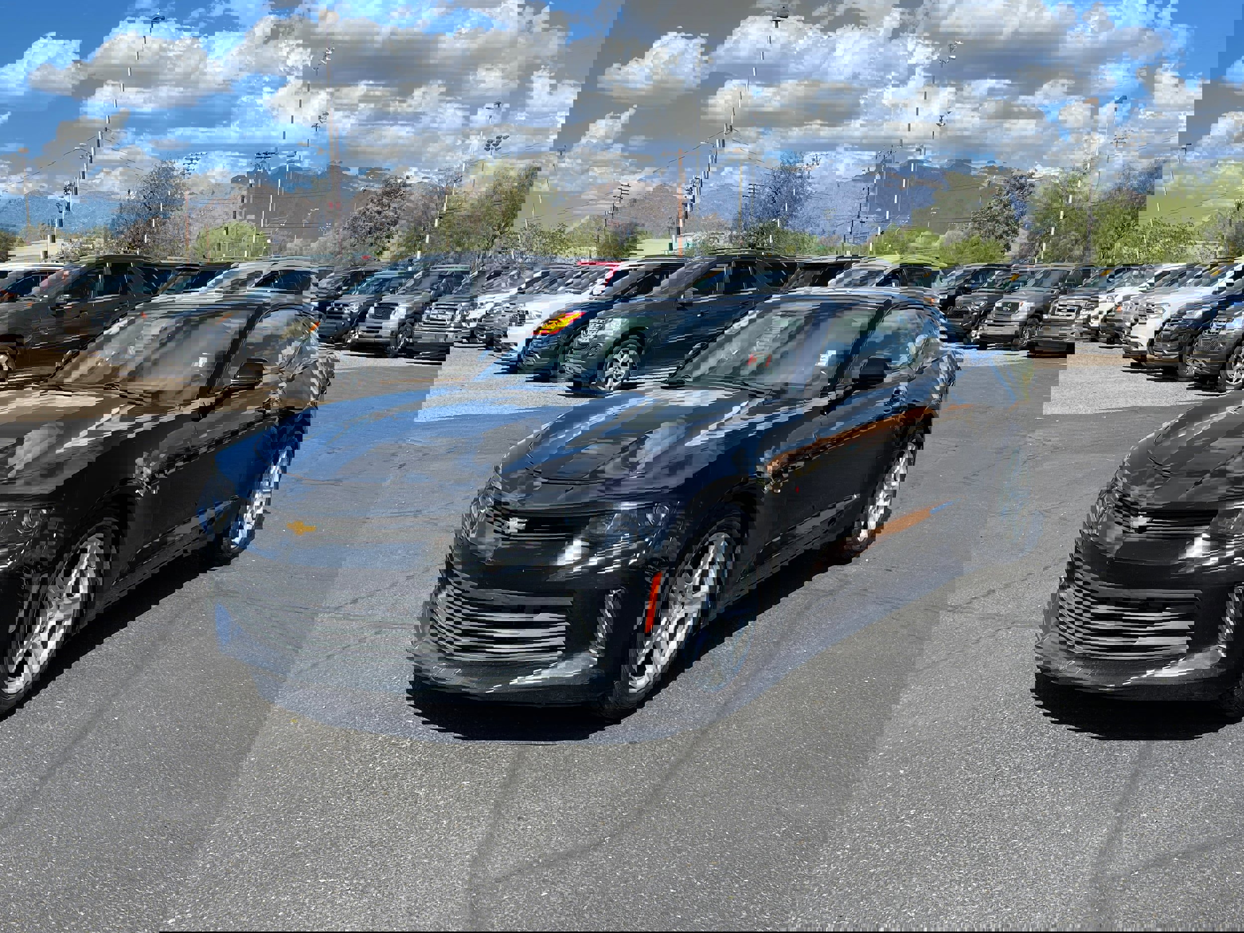 Used 2016 Chevrolet Camaro LT image 1