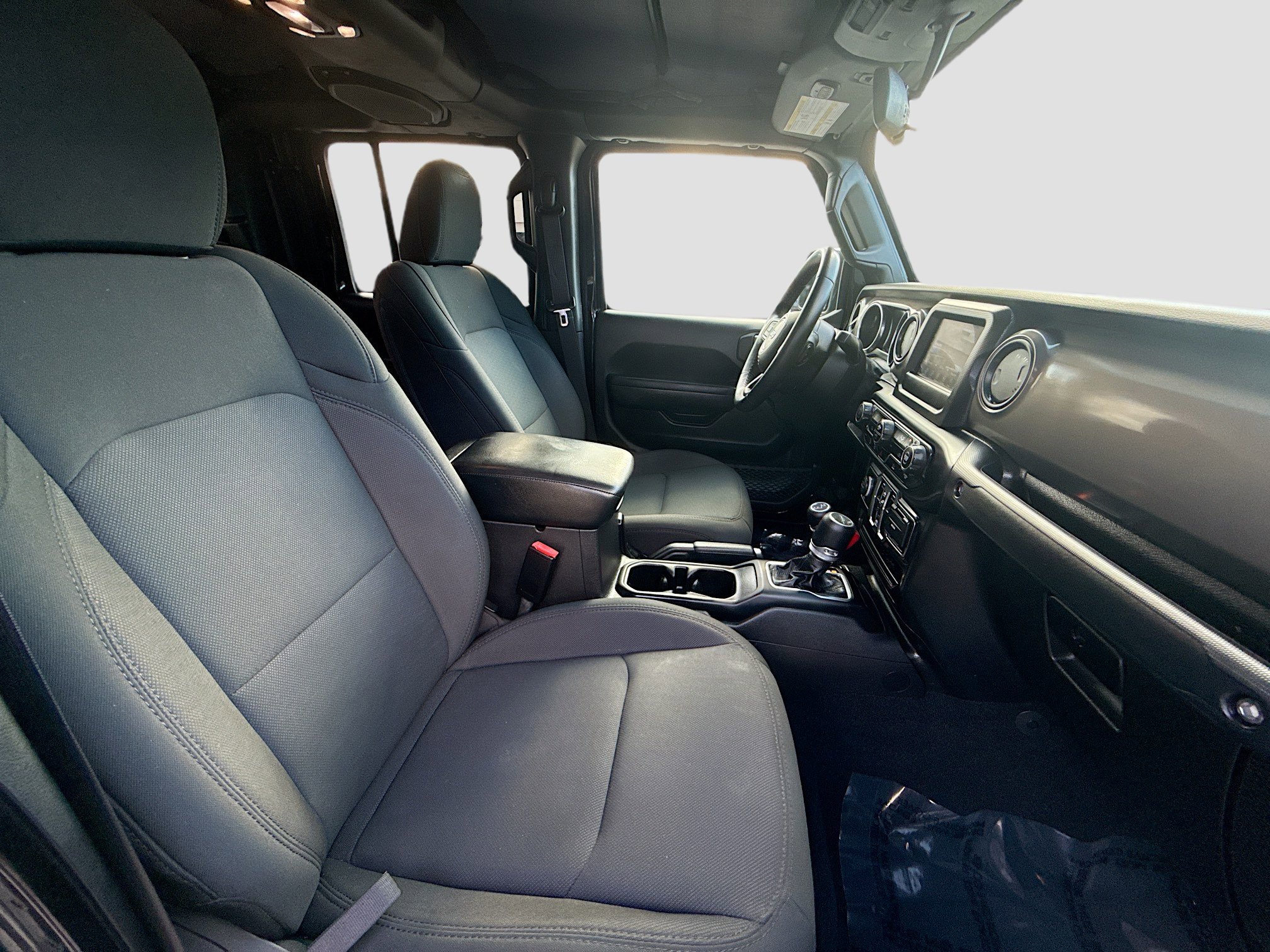 Used 2022 Jeep Gladiator Sport image 31