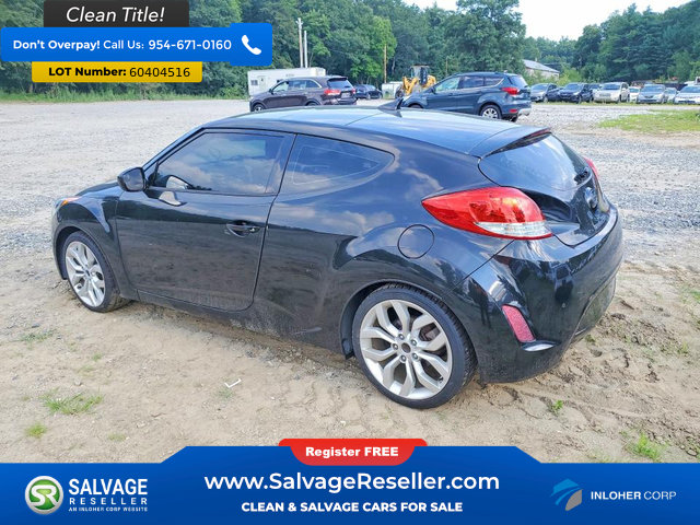 Used 2015 Hyundai Veloster w/ Option Group 03 FWD image 3