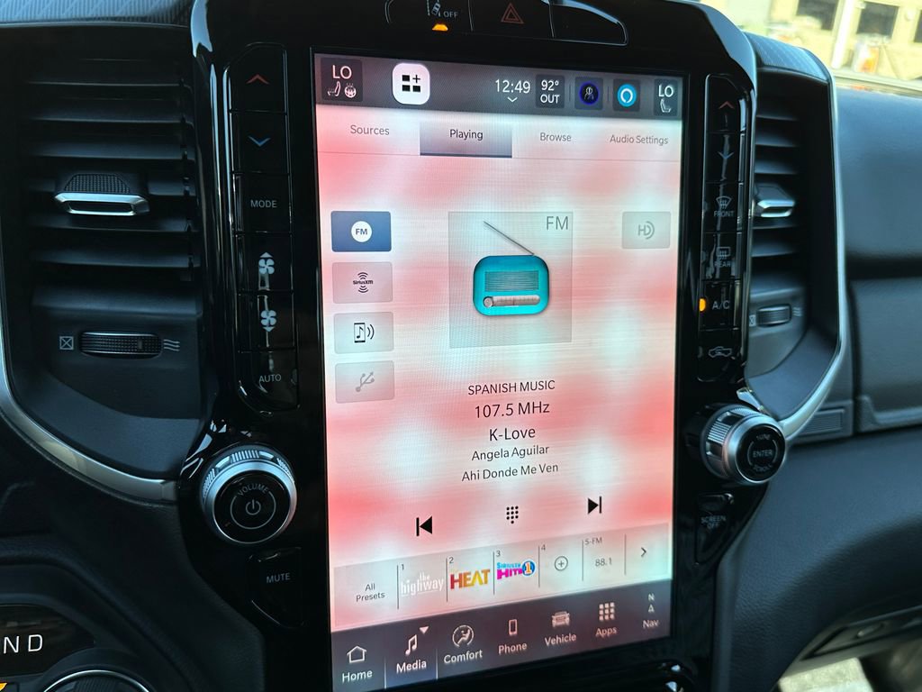 New 2026 RAM 1500 4x4 Crew Cab image 30