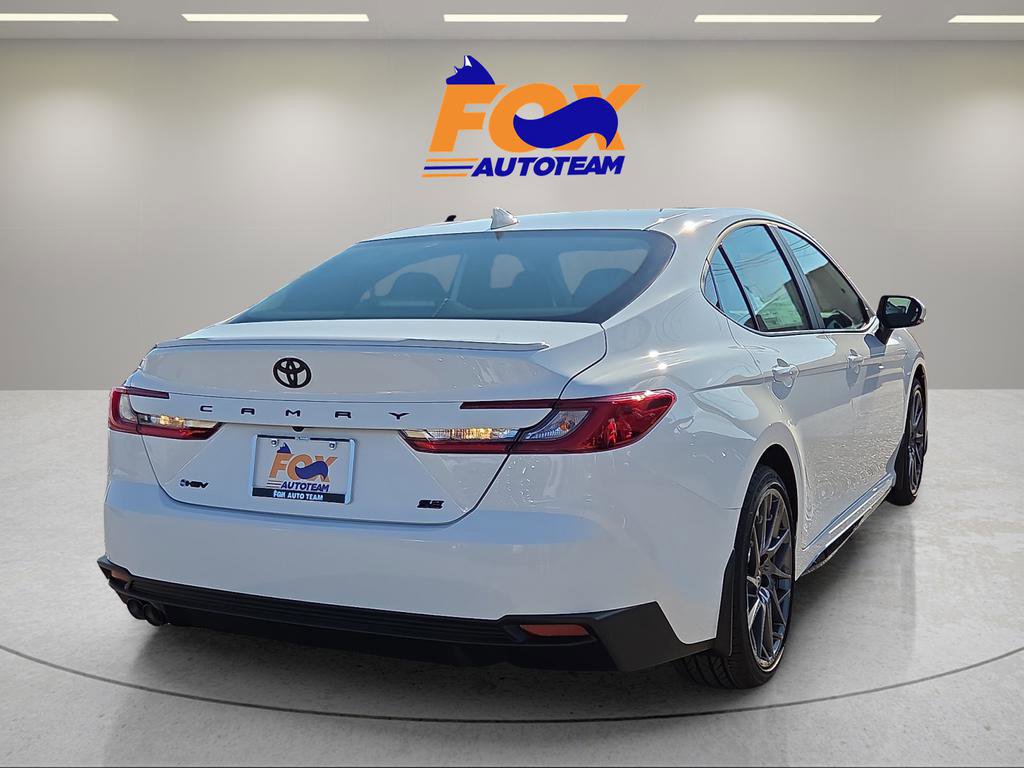 Used 2026 Toyota Camry SE w/ Multimedia Upgrade Package FWD image 5