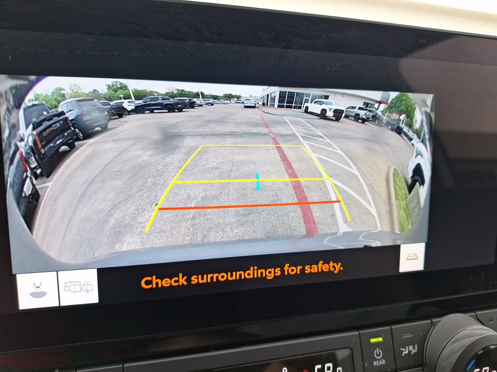 Used 2024 Toyota Grand Highlander XLE image 25