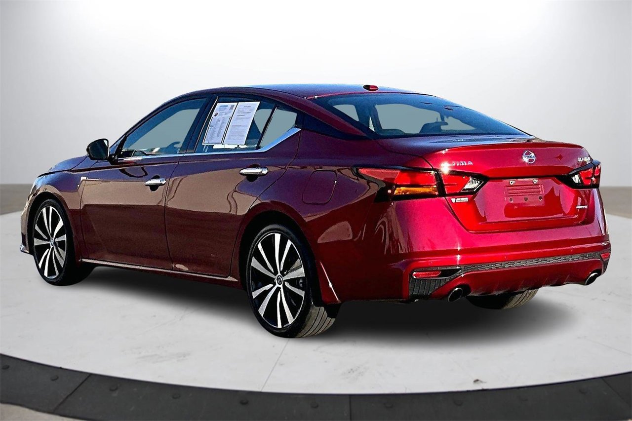 Used 2020 Nissan Altima 2.0 Platinum image 7