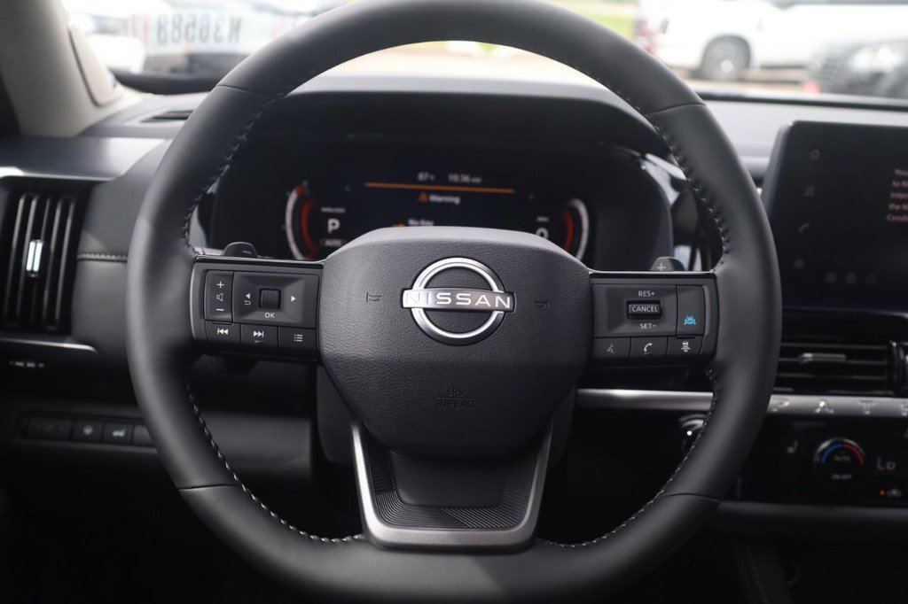 New 2026 Nissan Pathfinder SL w/ SL Premium Package AWD/4WD image 8