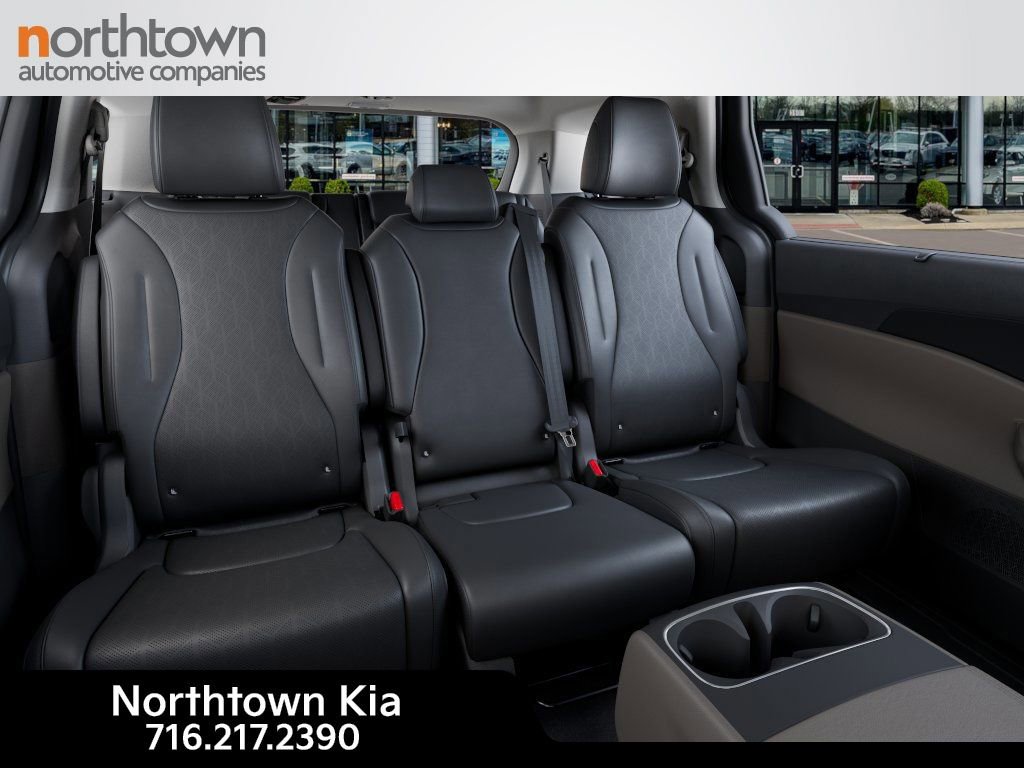 New 2026 Kia Carnival EX FWD image 17