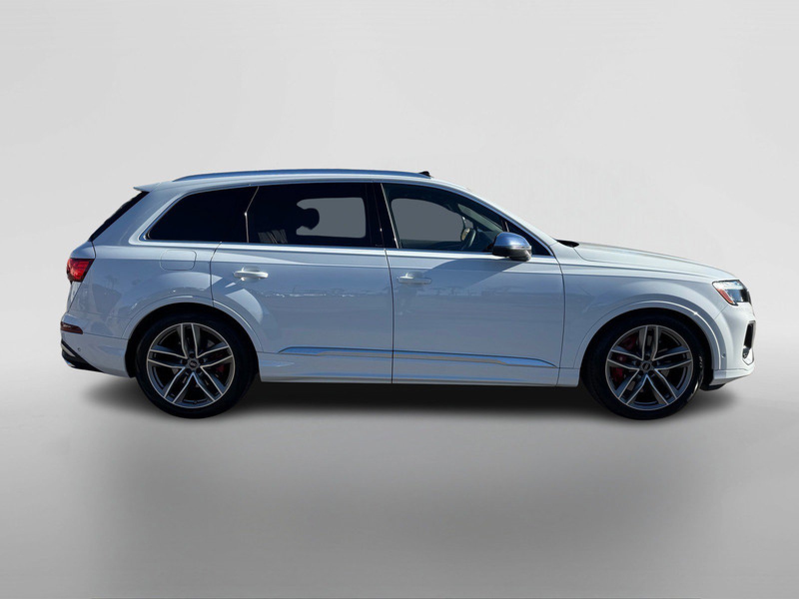Used 2025 Audi SQ7 Premium Plus image 6