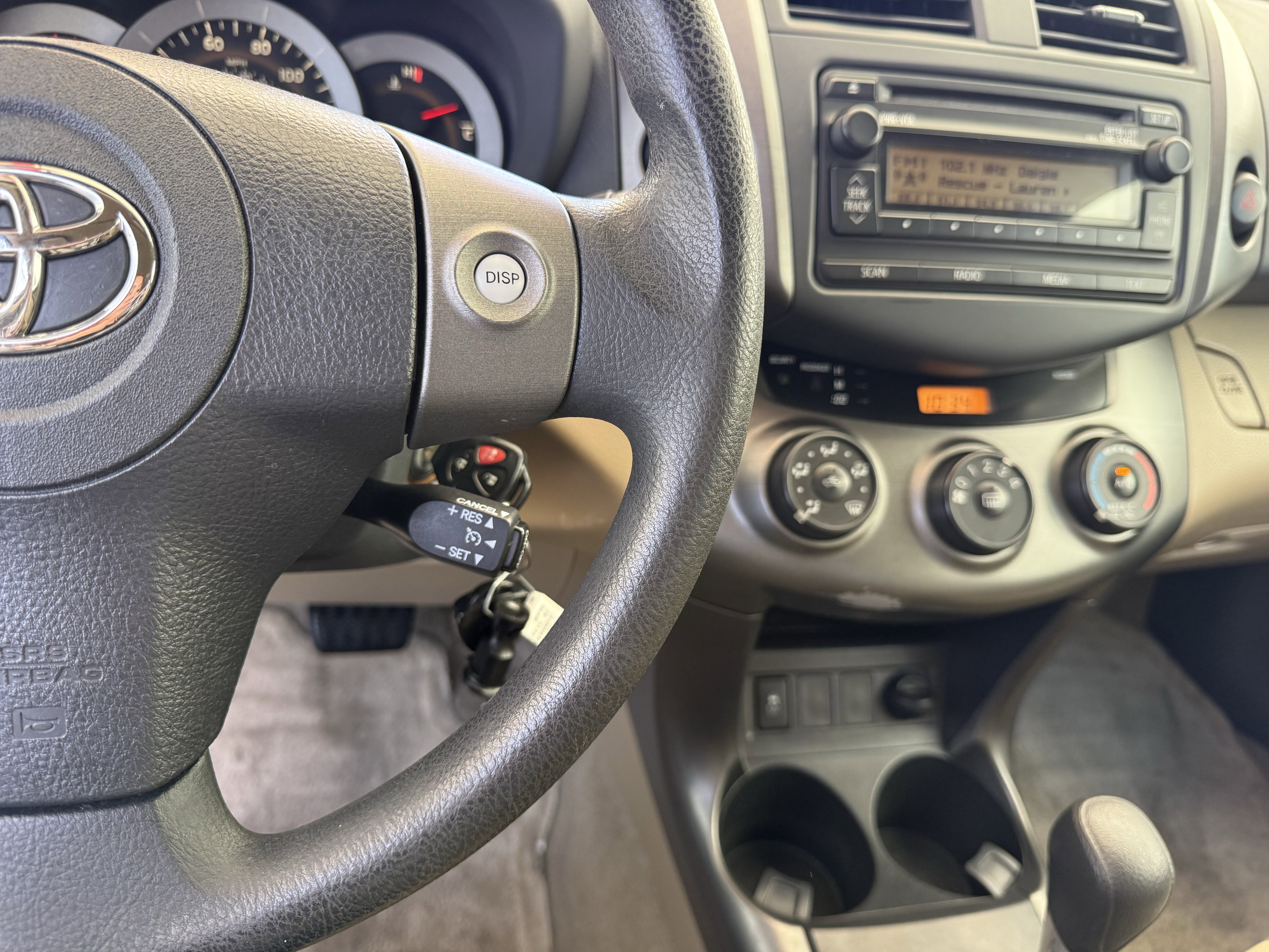 Used 2012 Toyota RAV4 FWD w/ 3rd Row image 10