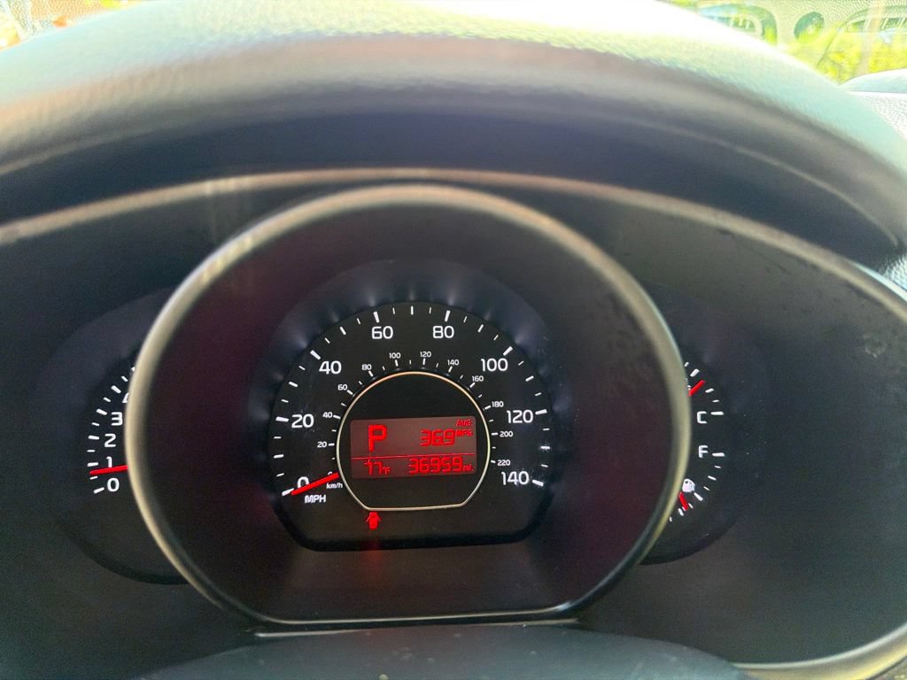Used 2019 Kia Soul FWD image 18