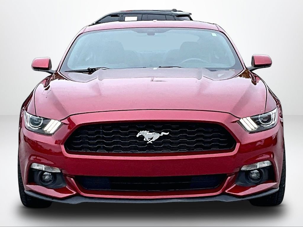 Used 2016 Ford Mustang Coupe w/ Equipment Group 051A RWD image 4