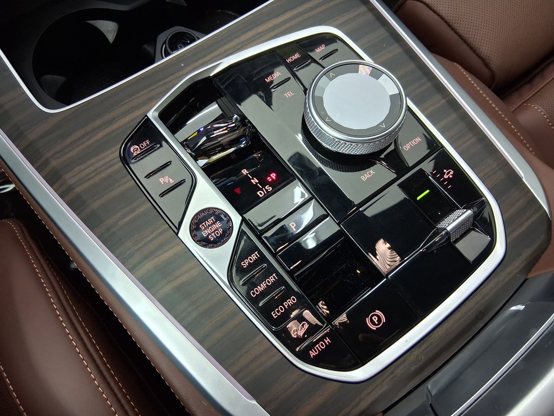 Used 2025 BMW X5 M60i image 17