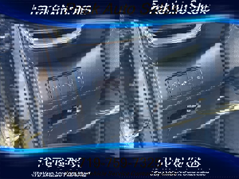 Used 2022 Hyundai Santa Fe Limited image 15