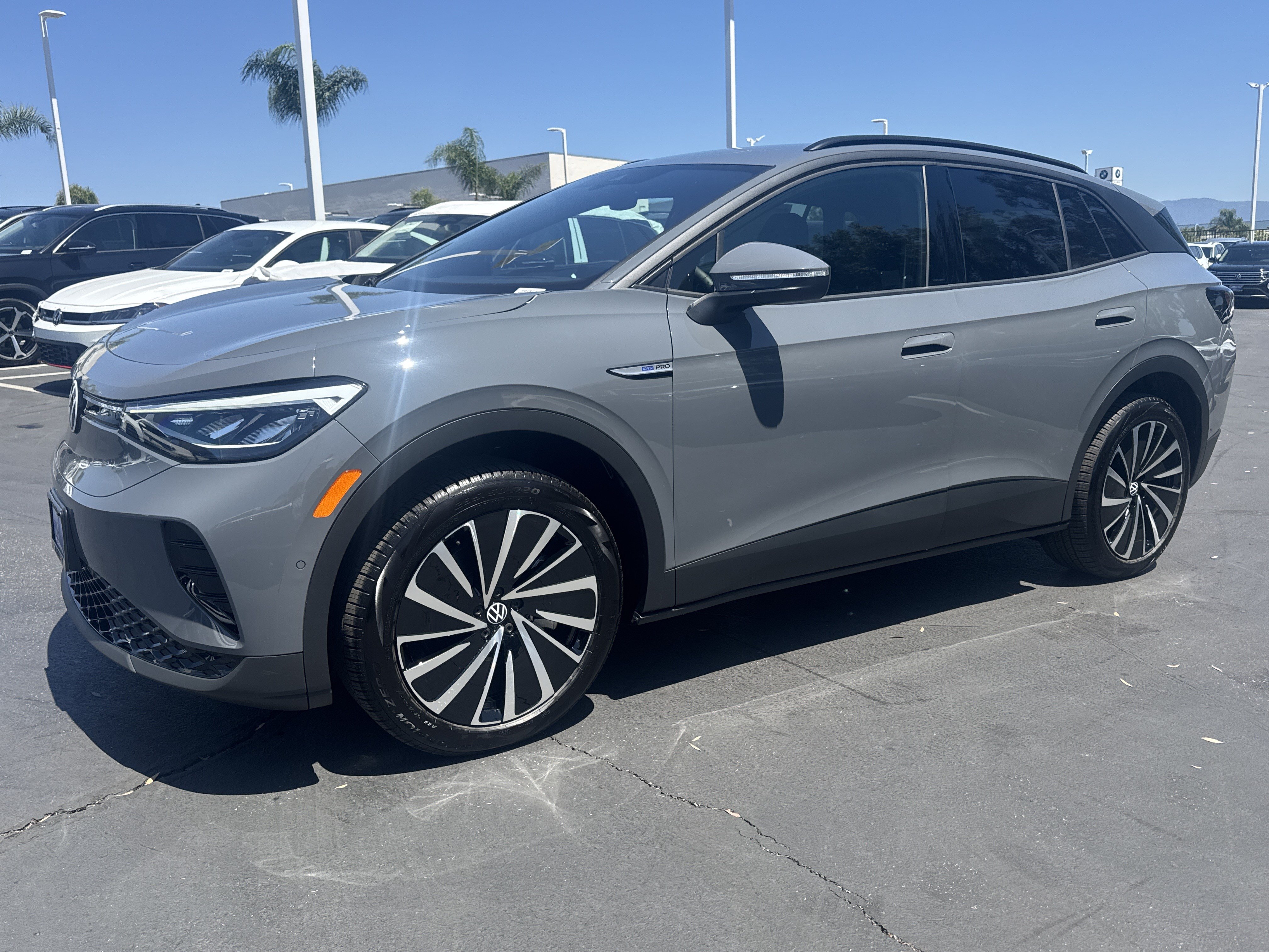 New 2026 Volkswagen ID.4 Pro AWD/4WD image 4