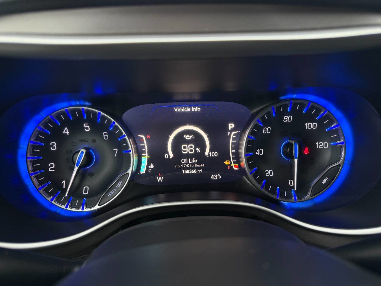 Used 2021 Chrysler Pacifica Touring w/ Cold Weather Group image 50