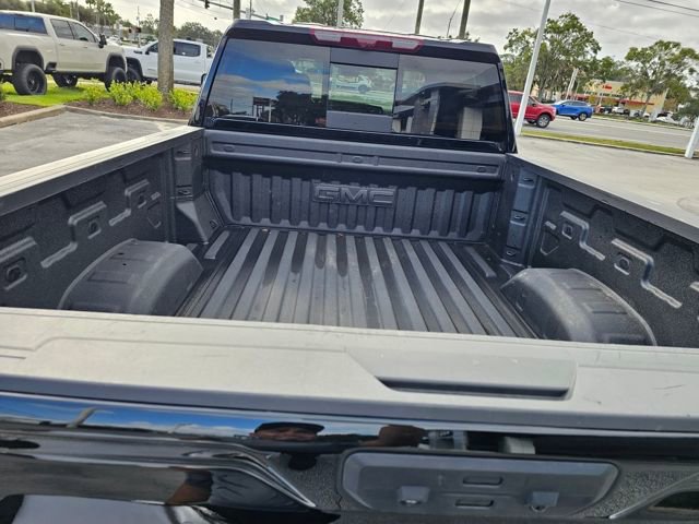 Used 2025 GMC Sierra 2500 AT4 w/ AT4 Premium Plus Package image 11
