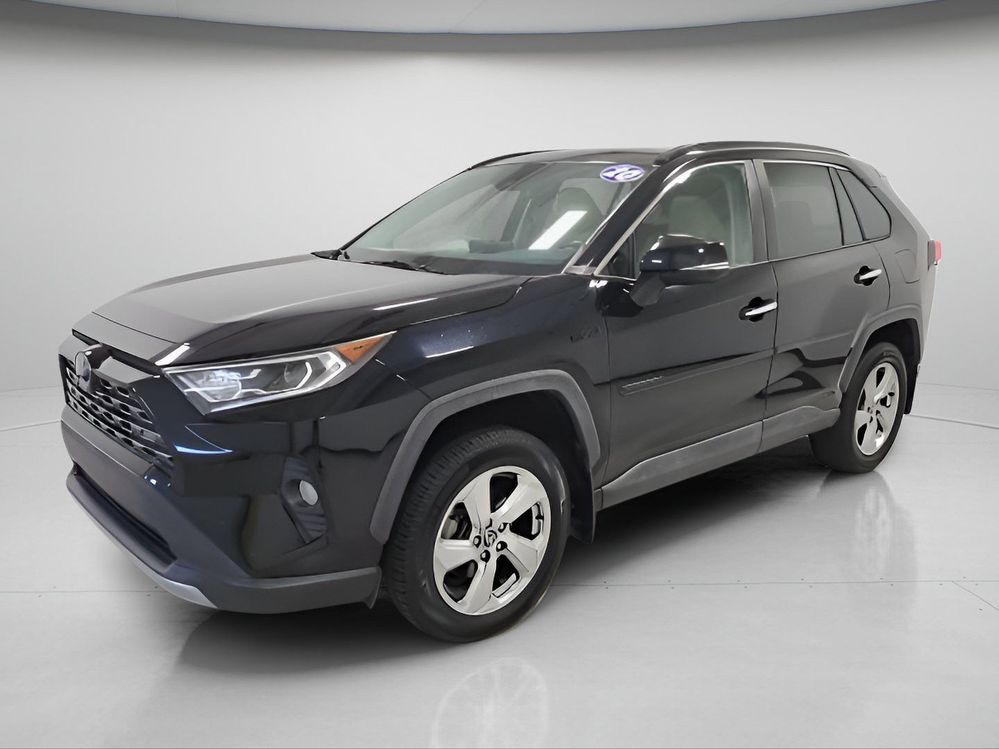 Used 2020 Toyota RAV4 Limited w/ Limited Grade Weather Package AWD/4WD image 3