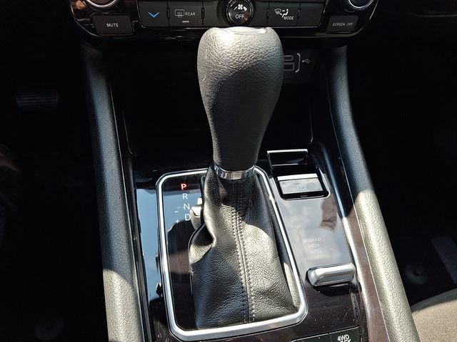 Used 2025 Jeep Compass Sport AWD/4WD image 14