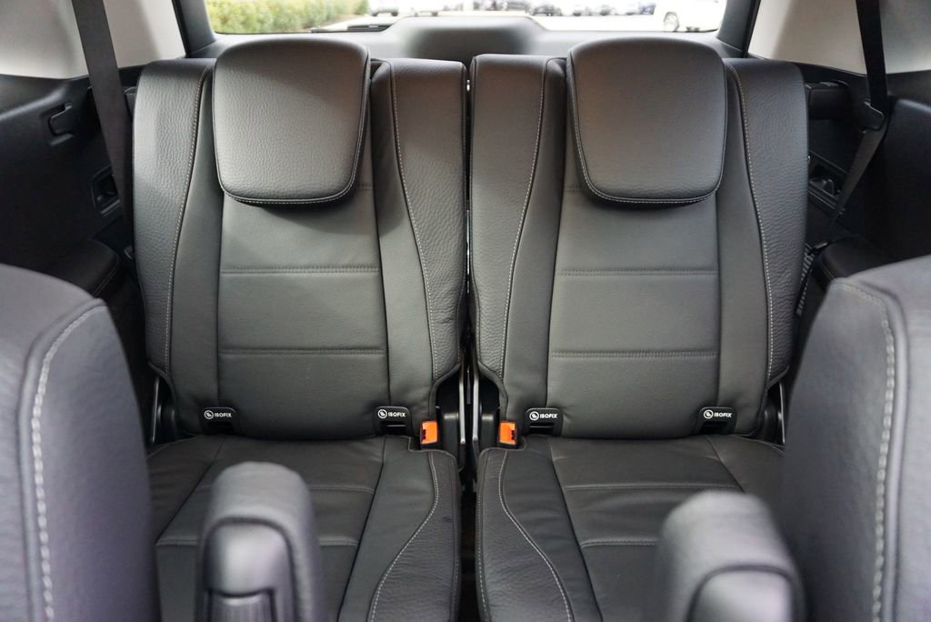 New 2026 Mercedes-Benz GLS 450 4MATIC image 18