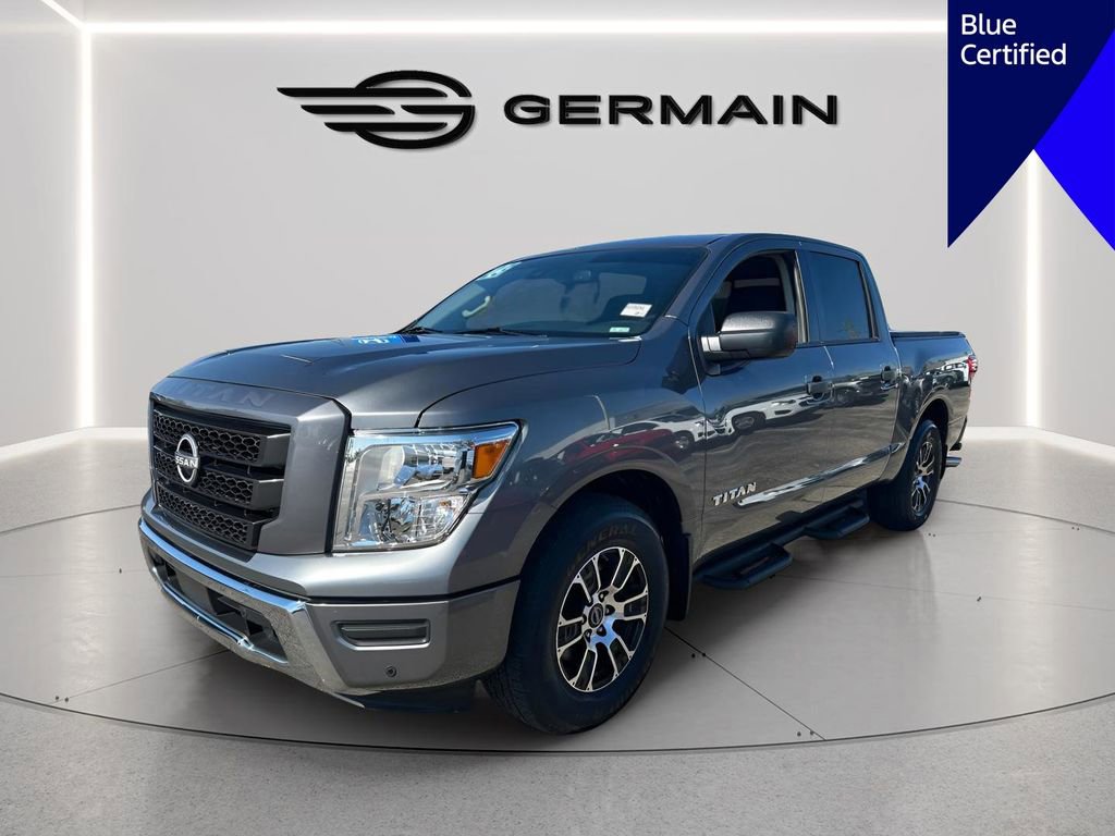 Used 2023 Nissan Titan SV w/ SV Convenience Package RWD image 2