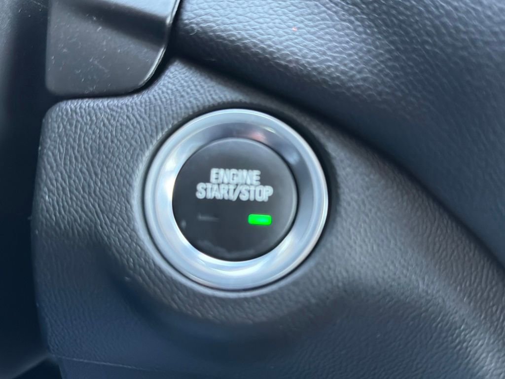 Used 2022 Chevrolet Equinox LT image 21