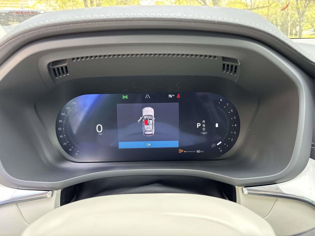 New 2026 Volvo XC60 B5 Ultra w/ Protection Package Premier image 15