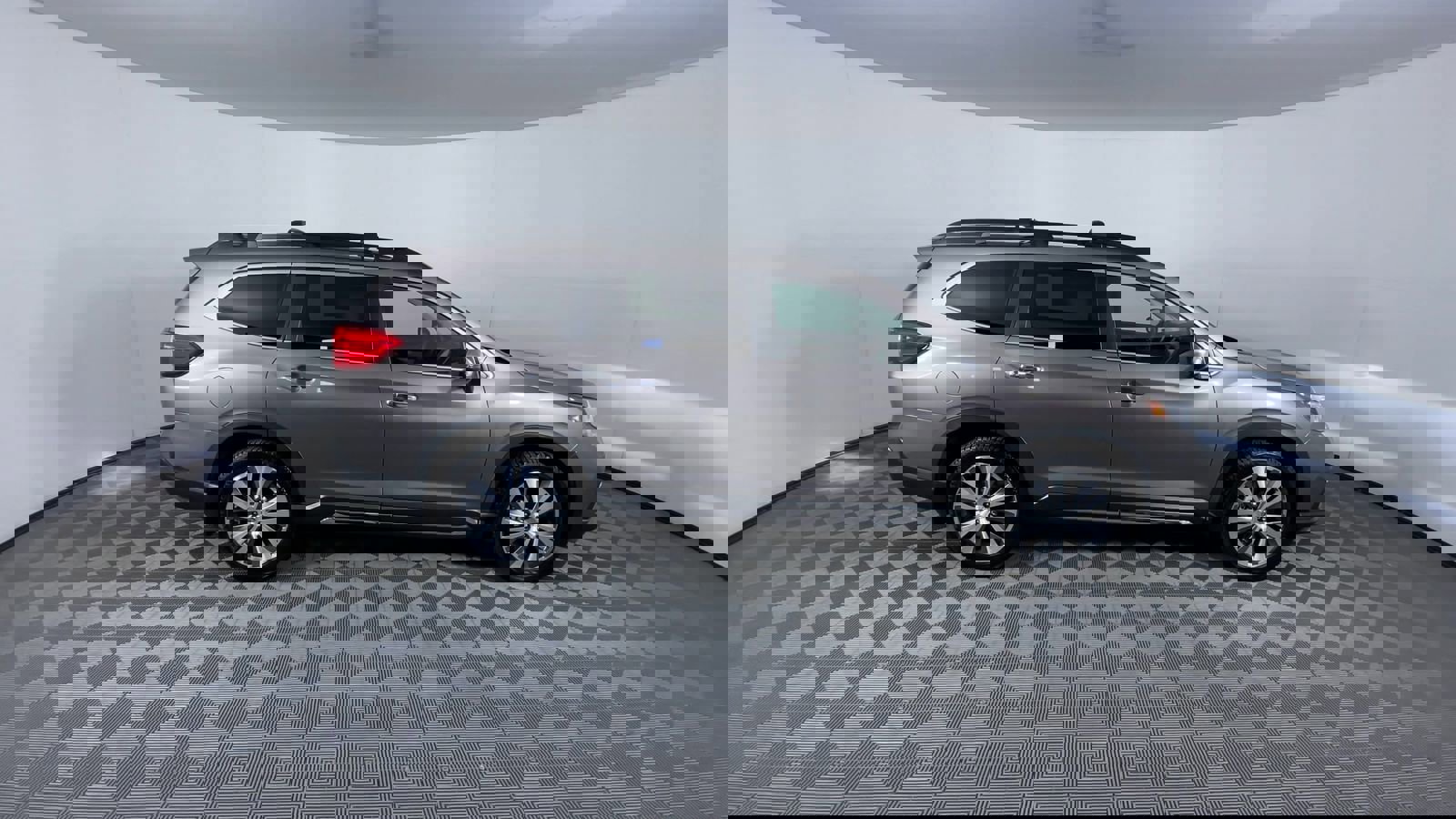 Used 2022 Subaru Ascent Touring image 9