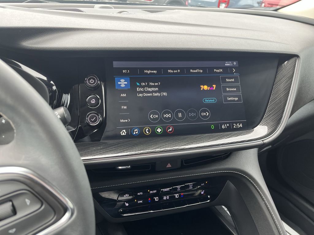 Used 2021 Buick Envision Preferred AWD/4WD image 9