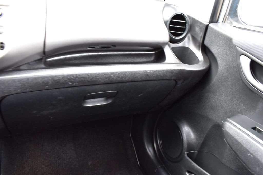 Used 2010 Honda Fit image 28