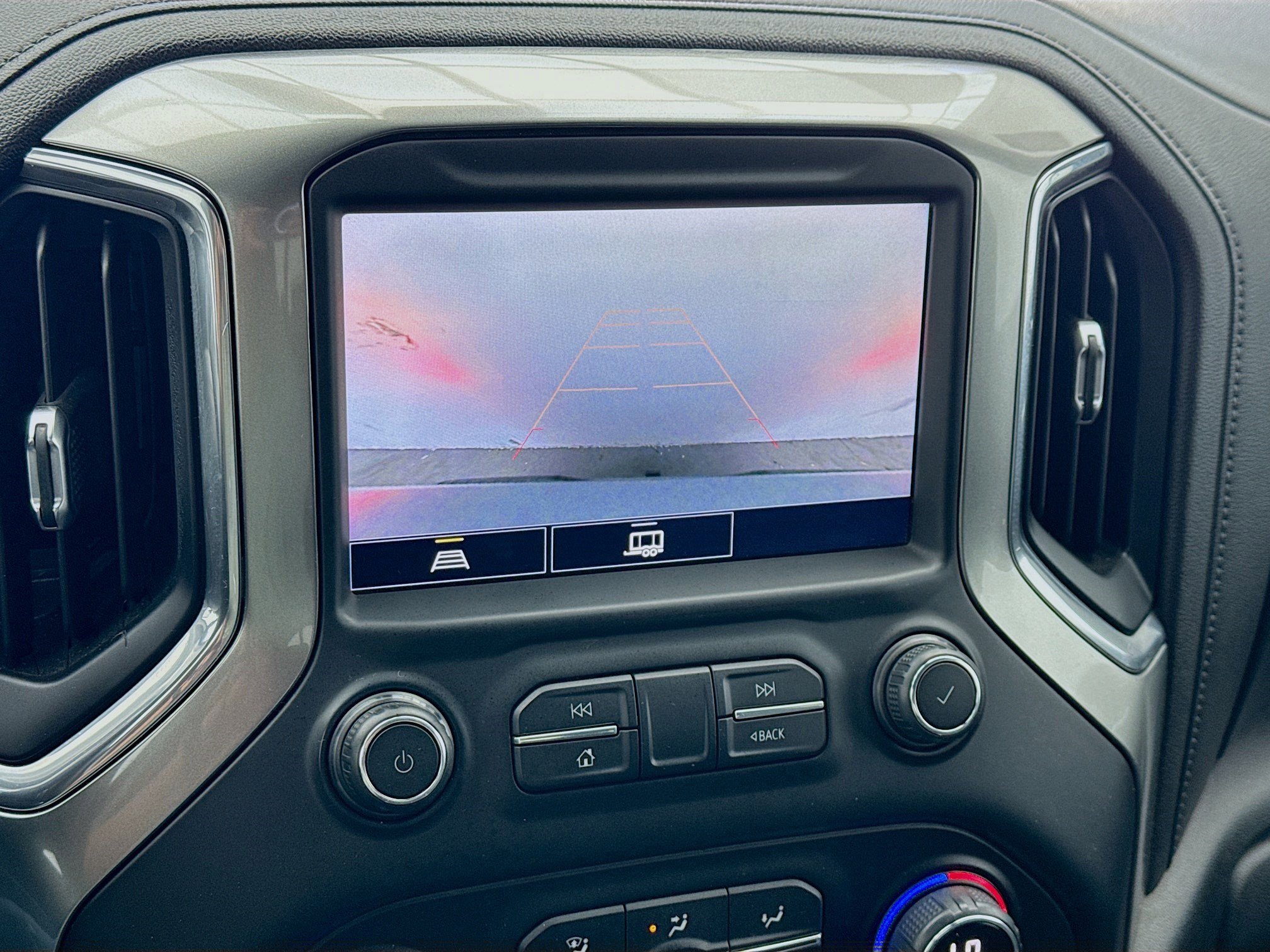 Used 2021 Chevrolet Silverado 1500 RST image 10