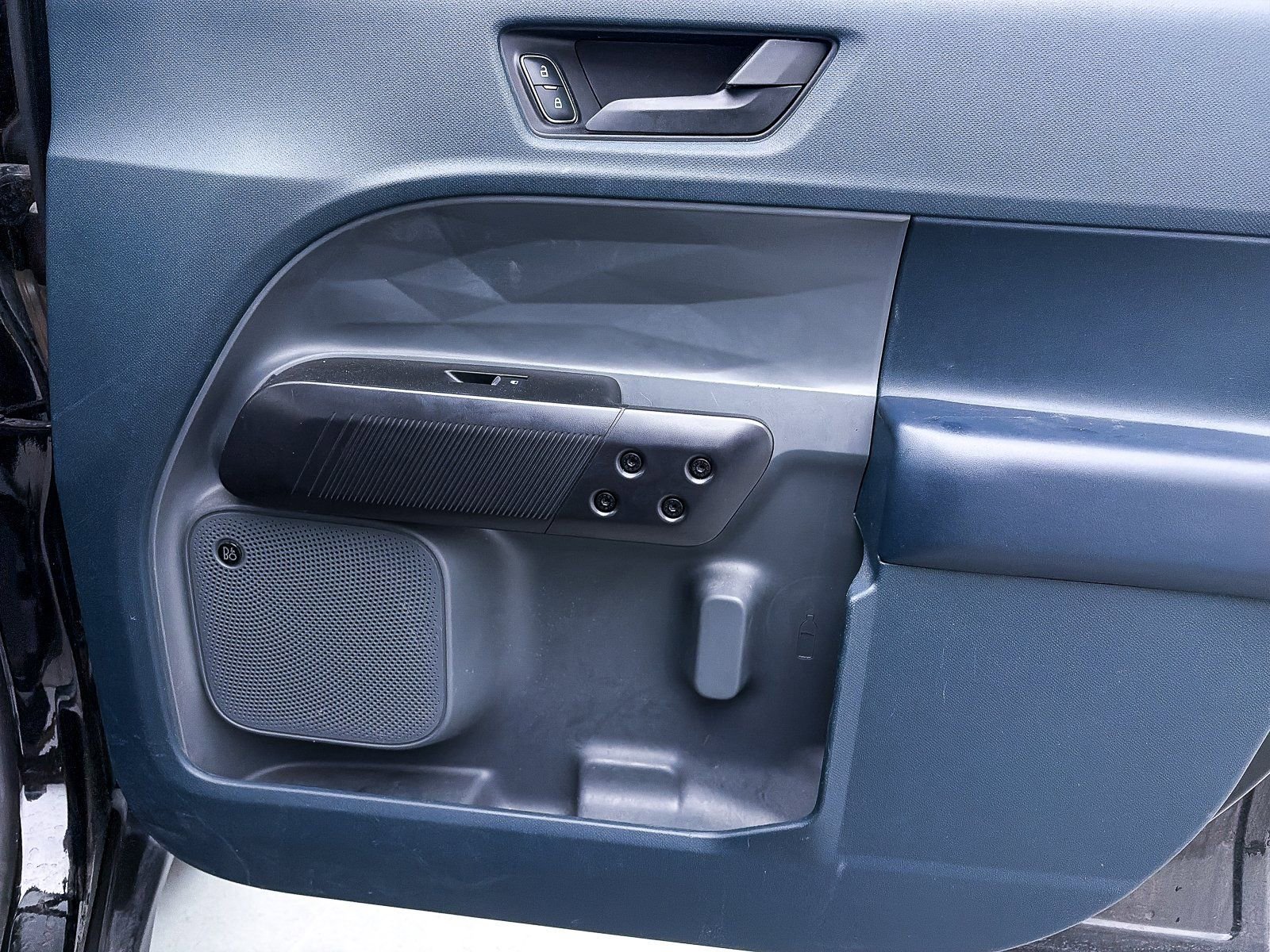 Used 2023 Ford Maverick Lariat w/ Lariat Luxury Package image 35