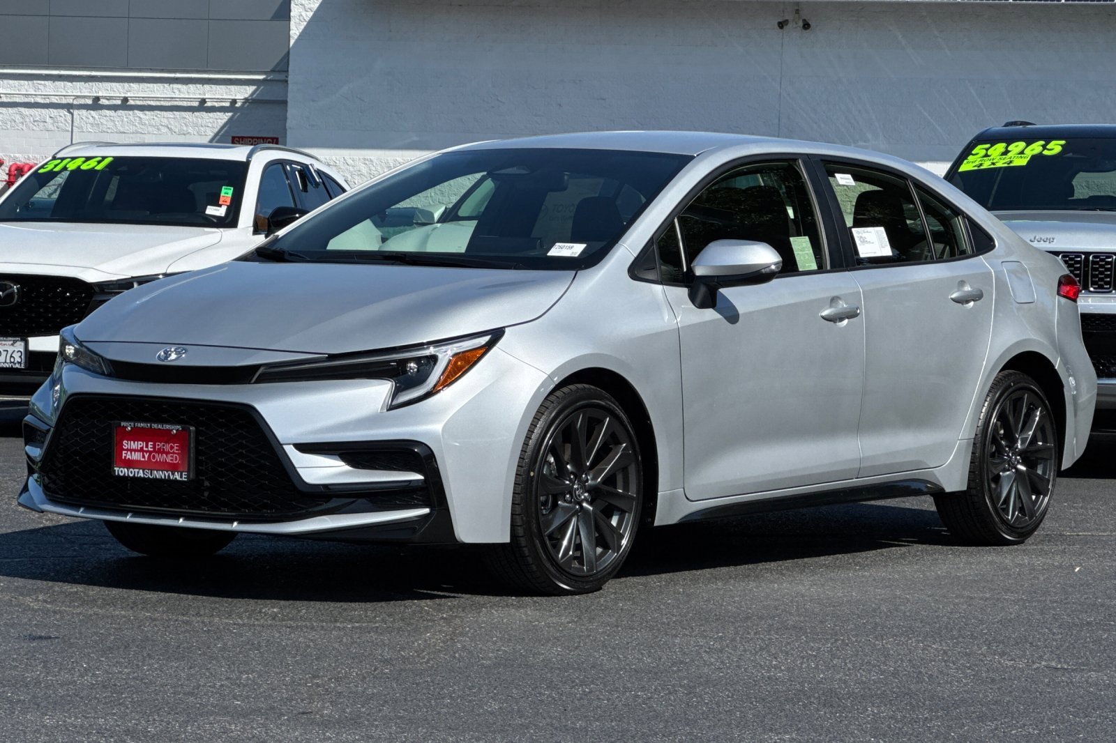 New 2026 Toyota Corolla SE image 2