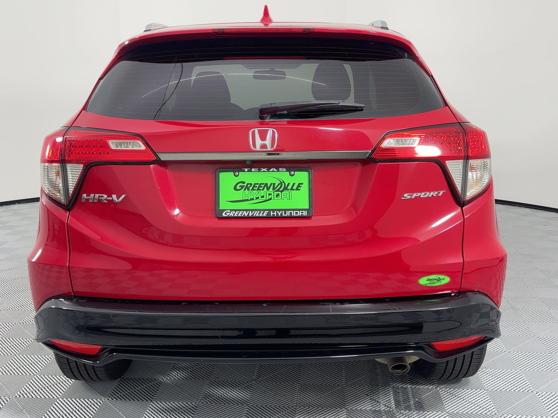Used 2019 Honda HR-V Sport image 10
