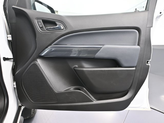 Used 2018 Chevrolet Colorado Z71 AWD/4WD image 34