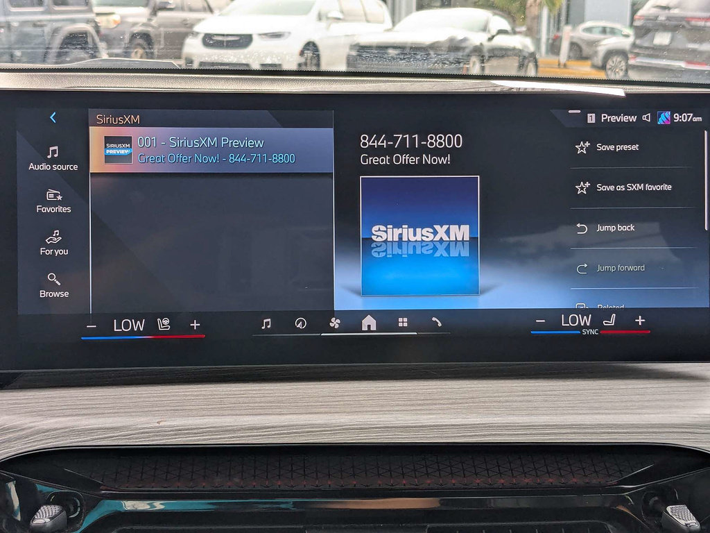 Used 2025 BMW 330i xDrive Sedan AWD/4WD image 22